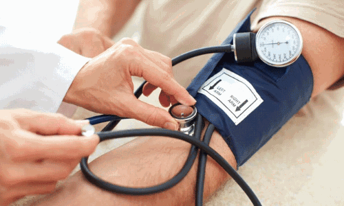 మందులకే పరిమితం అవ్వొద్దు.. జాగ్రత్త పడాల్సిందే.. సైలెంట్ కిల్లర్... హైబీపీ!