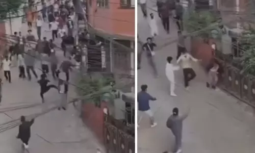 దేశ ఆర్థిక మంత్రిని త‌రిమి త‌రిమి కొట్టారు!