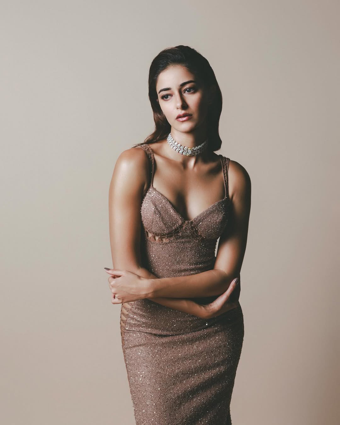 Ananya Panday Shares Mesmerizing Photo