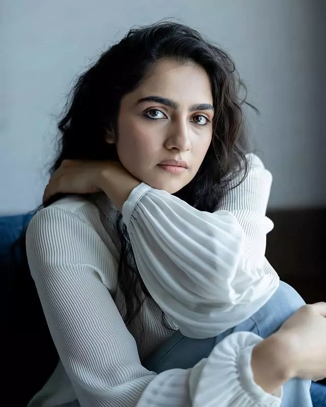 Rukmini Vasanth Radiates Elegance in Saree