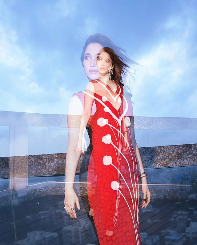 Tamannaah Bhatia Dazzles in Red Glamour at Filmfare Awards 2025