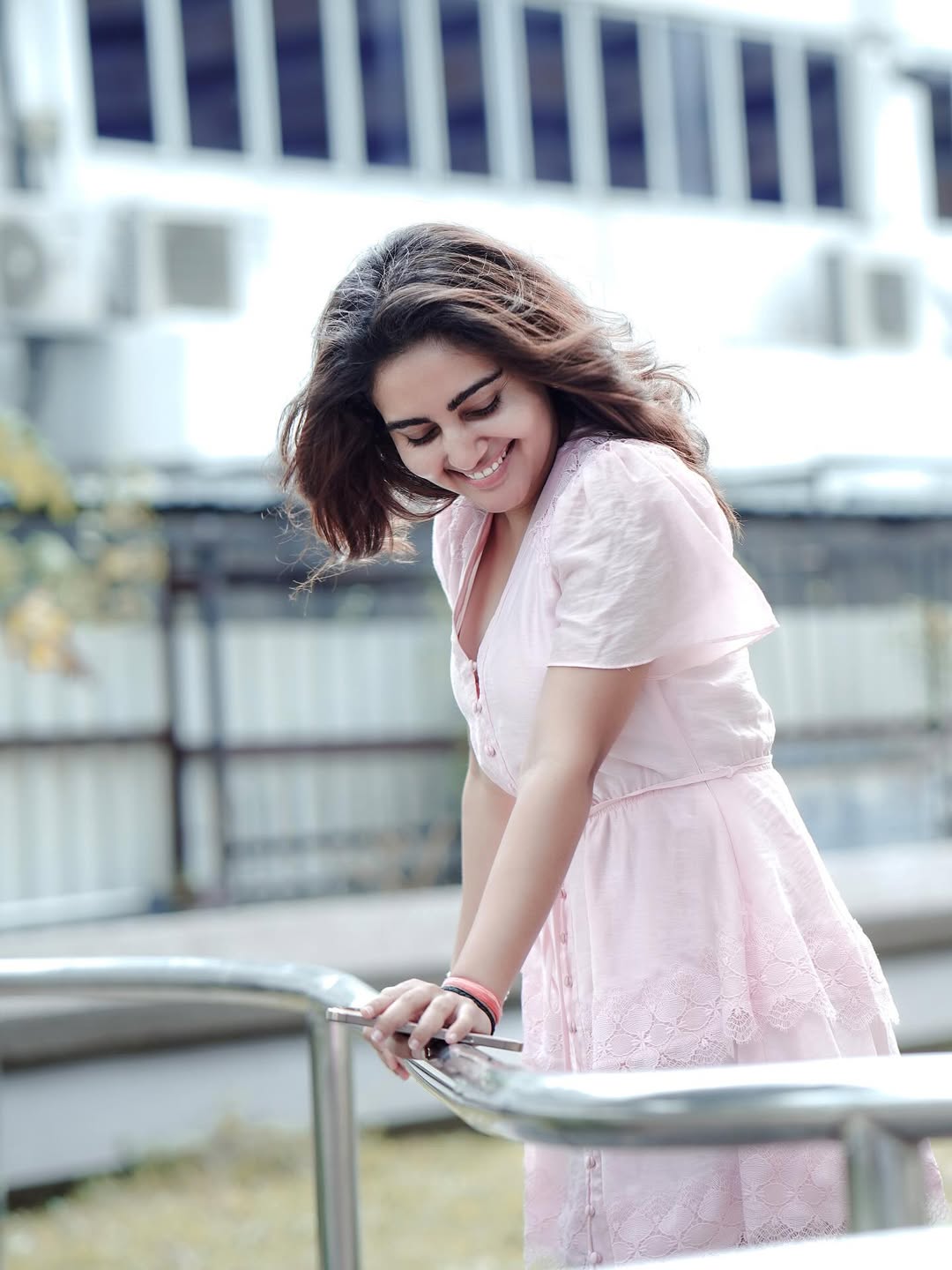 Sonia Singh’s Latest Photoshoot in Singapore Captivates Fans