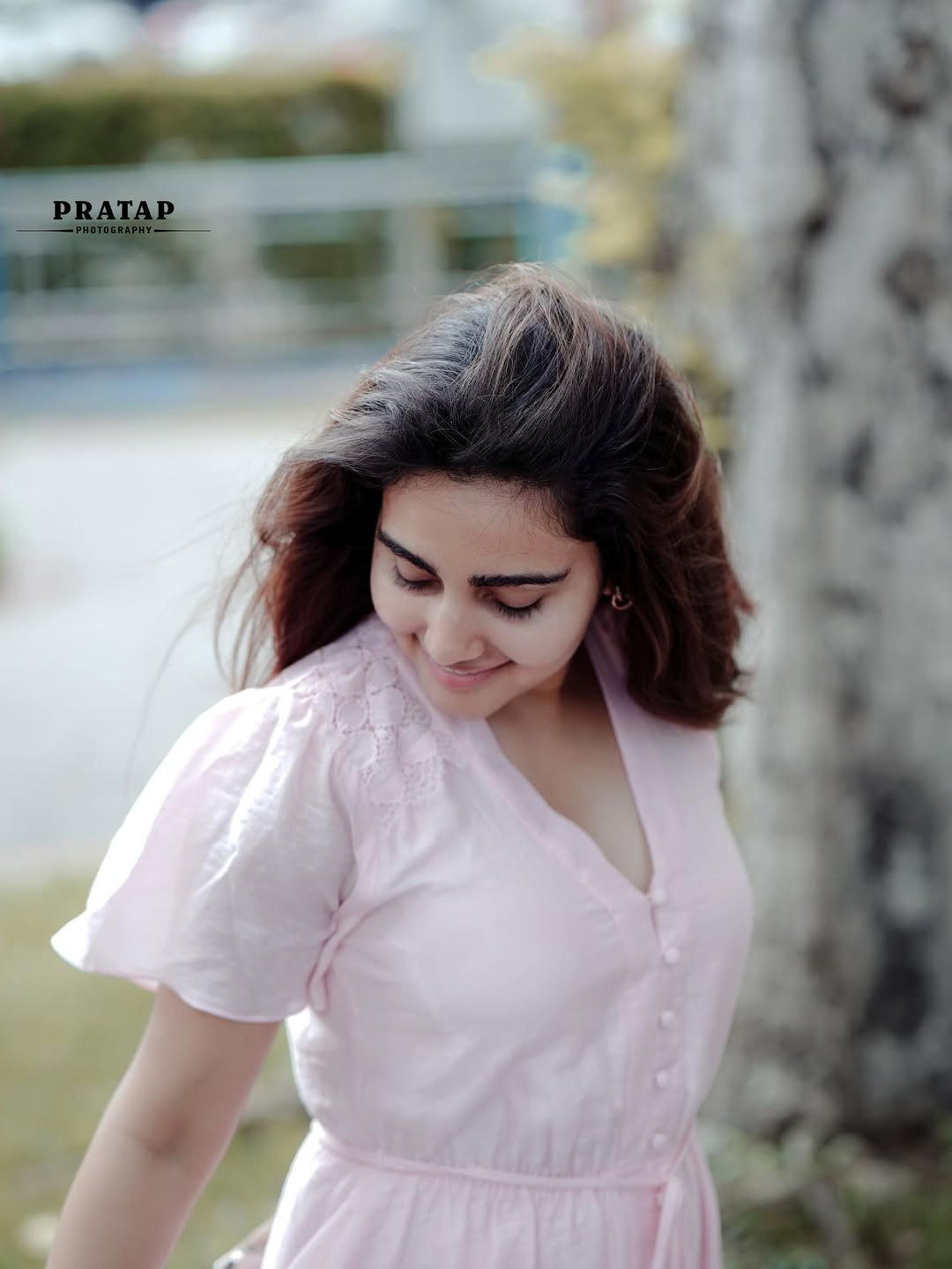 Sonia Singh’s Latest Photoshoot in Singapore Captivates Fans