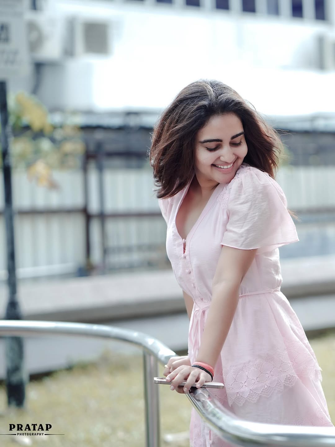 Sonia Singh’s Latest Photoshoot in Singapore Captivates Fans Sonia Singh’s Latest Photoshoot in Singapore Captivates Fans