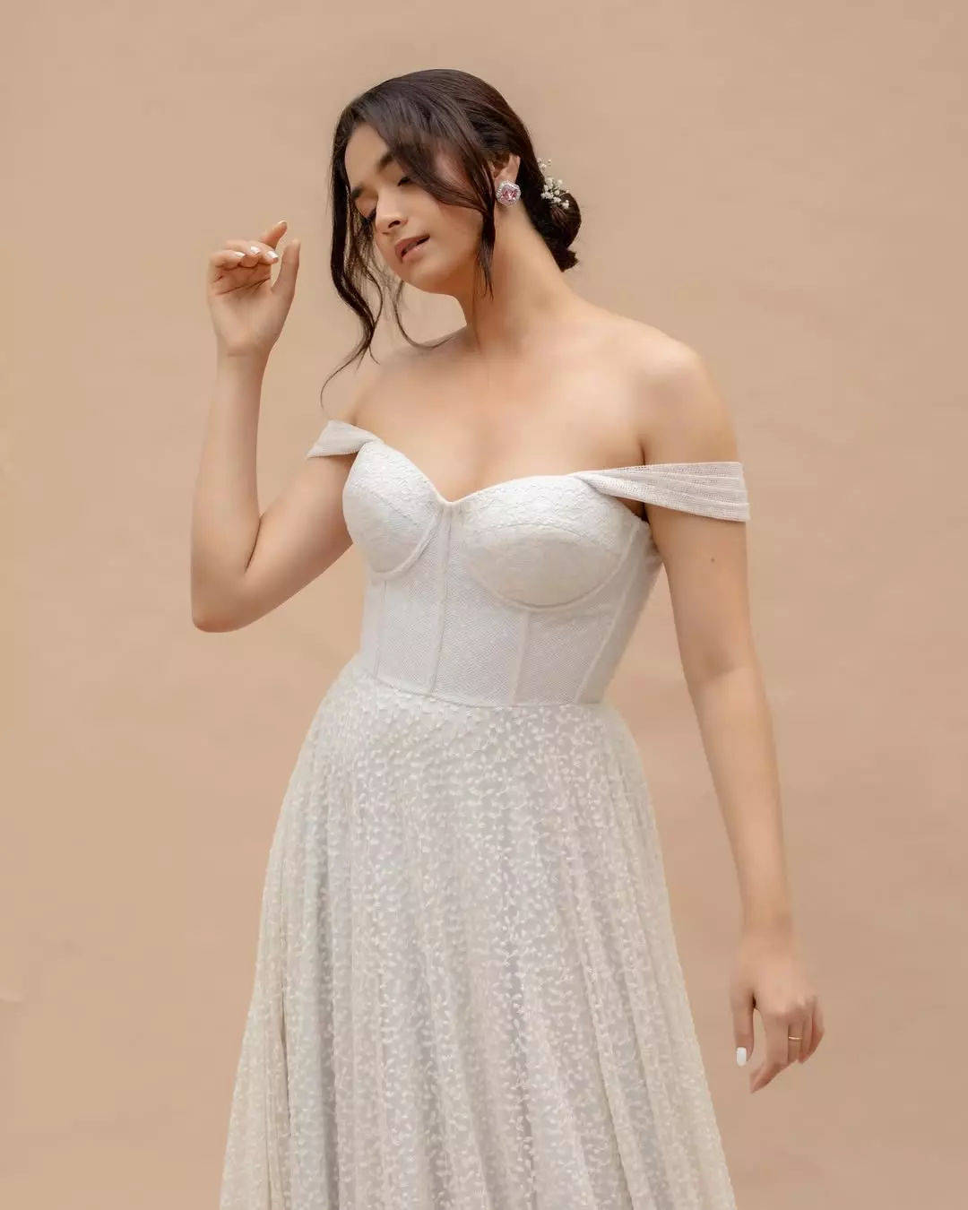 Keerthy Suresh Is Just Vibin in Stunning New Photo