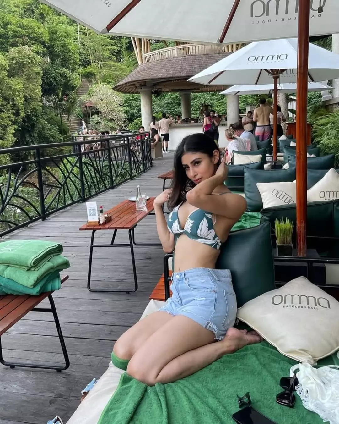 Art in Bloom: Mouni Roy First Baeli Moment