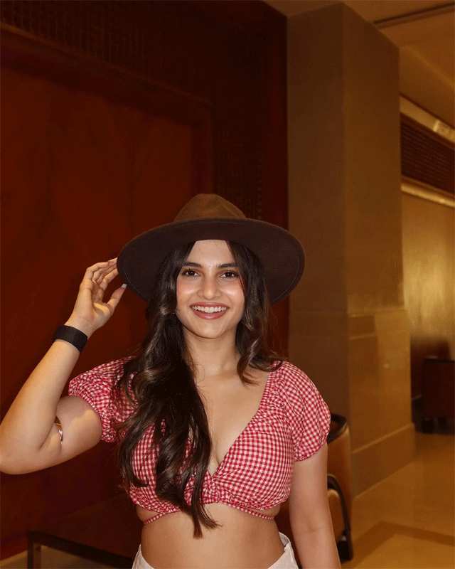 Ramya Pasupuletis Radiant Glow in Pink Elegance Ramya Pasupuletis Radiant Glow in Pink Elegance