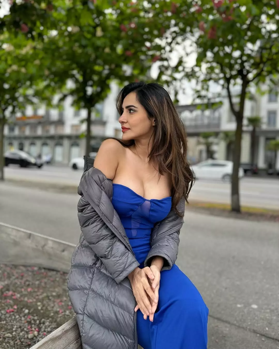 Ashu Reddy Shines by the Shore