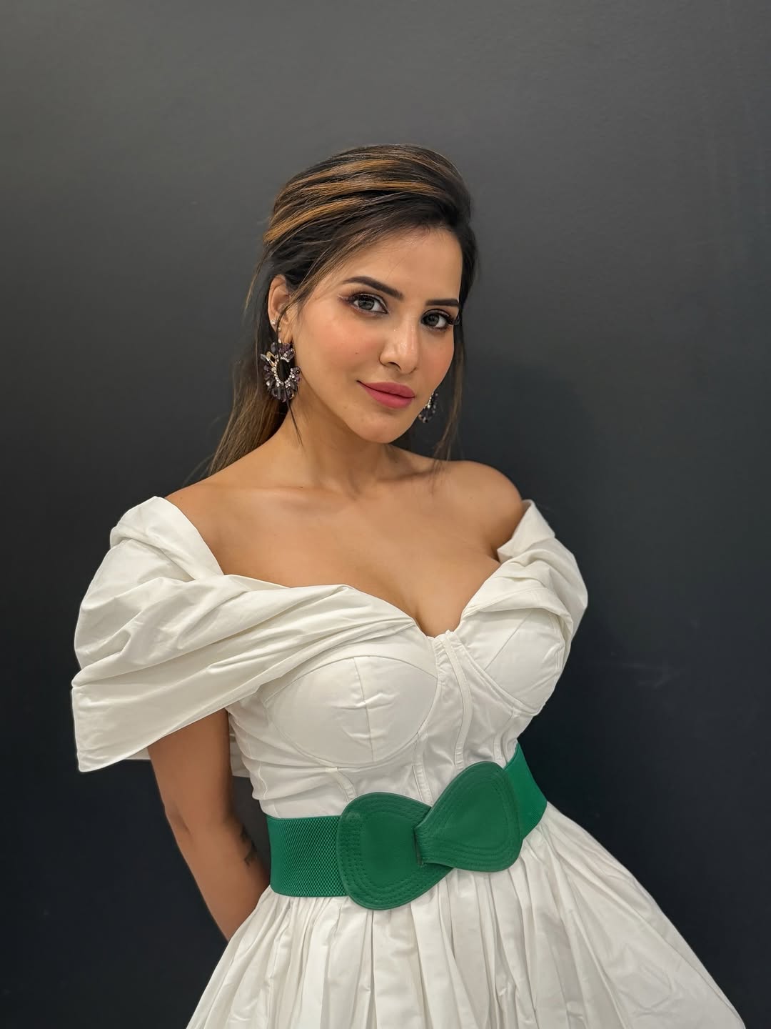 Ashu Reddy Shines by the Shore