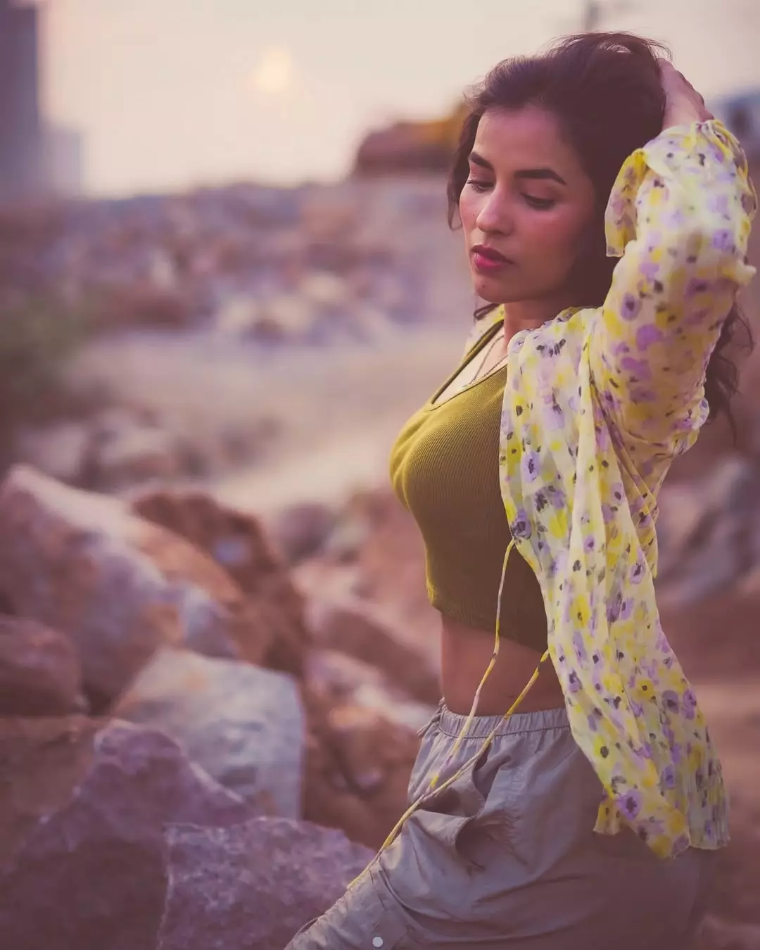 Komalee Prasad’s Monochrome Magic: A Play of Light and Shadows