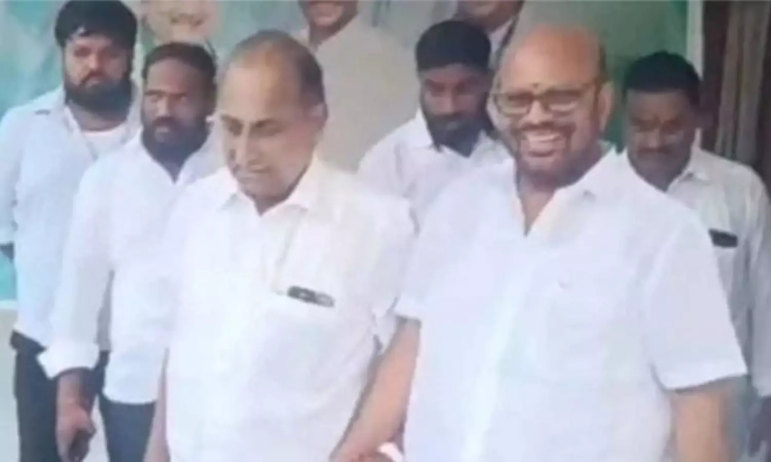 పిఠాపురం వర్మ మీద మళ్ళీ....ముద్రగడతో భేటీతో !