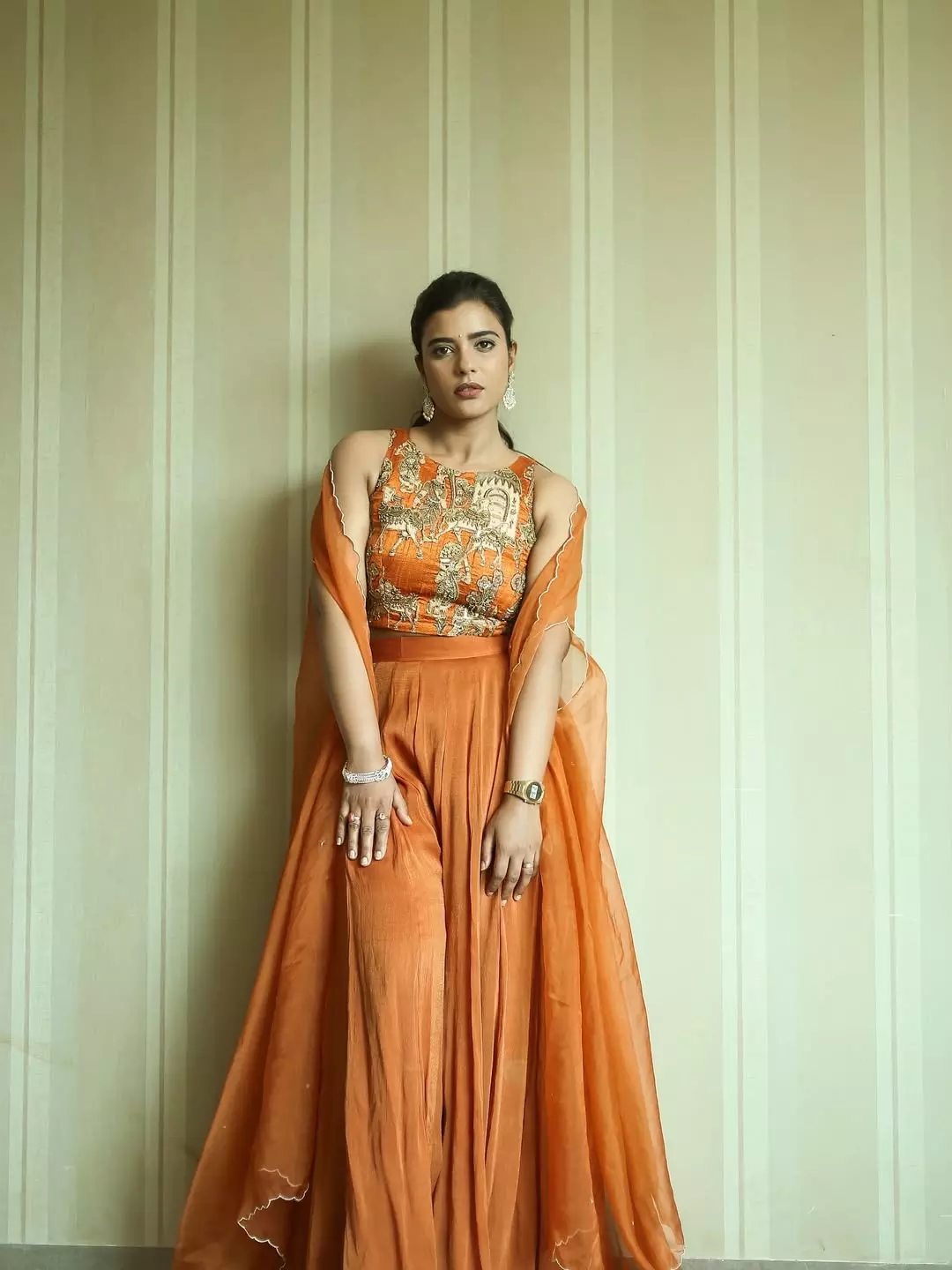 Aishwarya Rajesh: A Bloom of Grace and Strength