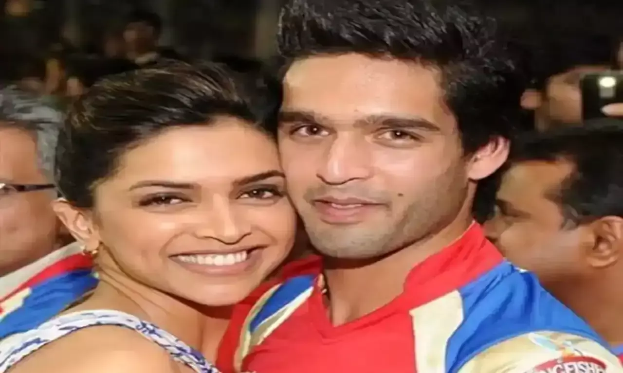 బాగా తిని హోటల్ బిల్ కట్టమన్న దీపిక మాజీ ప్రియుడు బాగా తిని హోటల్ బిల్ కట్టమన్న దీపిక మాజీ ప్రియుడు