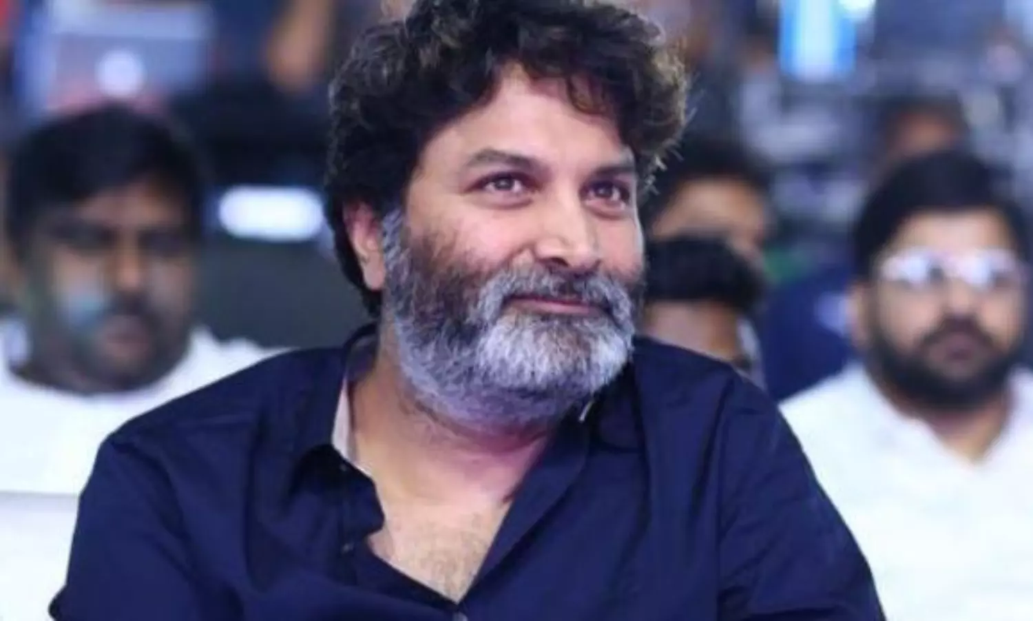 గురూజీ కొత్త వ్య‌క్తిని దించుతున్నాడా?