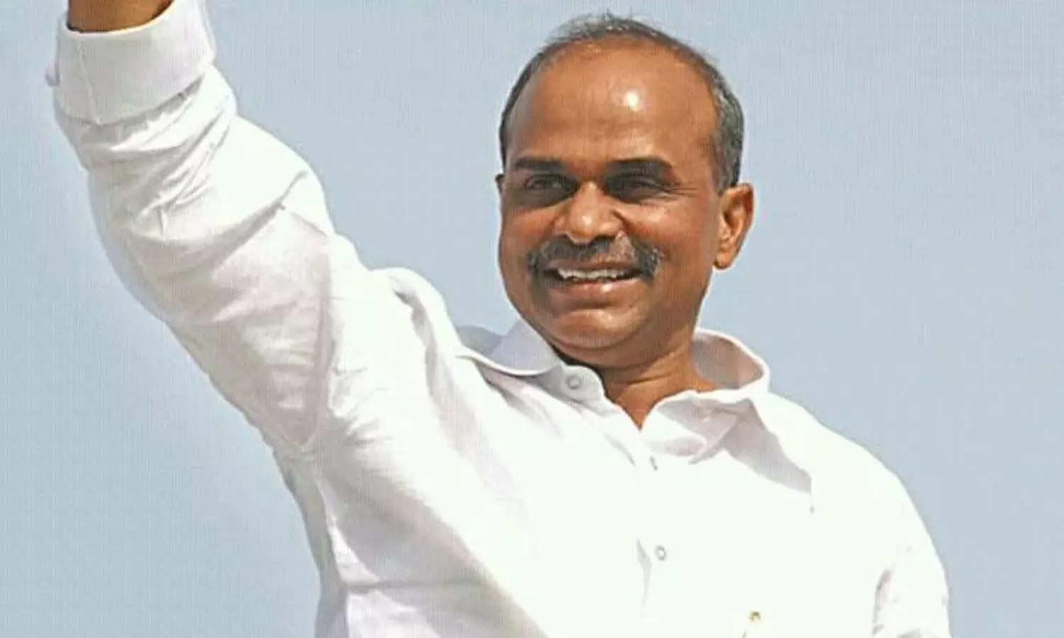 వారసత్వం కాదు నాయకత్వం ఇచ్చేది వారే చెల్లెమ్మా !