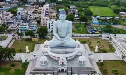 విశ్వనగరమే కాదు.. మరో ప్రపంచం కూడా..!! అమరావతి స్పెషల్