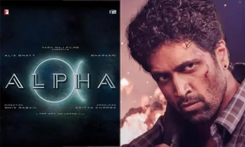 క్రిస్మస్‌ బిగ్‌ ఫైట్‌... స్పై థ్రిల్లర్‌ VS యాక్షన్‌ థ్రిల్లర్‌