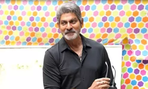 జ‌గ్గూ భాయ్ చేసిన ఇంట్రెస్టింగ్ పొలిటిక‌ల్ కామెంట్