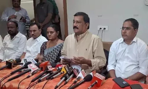 మాజీ మంత్రి గంటా ఆన్ డ్యూటీ.. జగన్ పై తీవ్ర వ్యాఖ్యలు