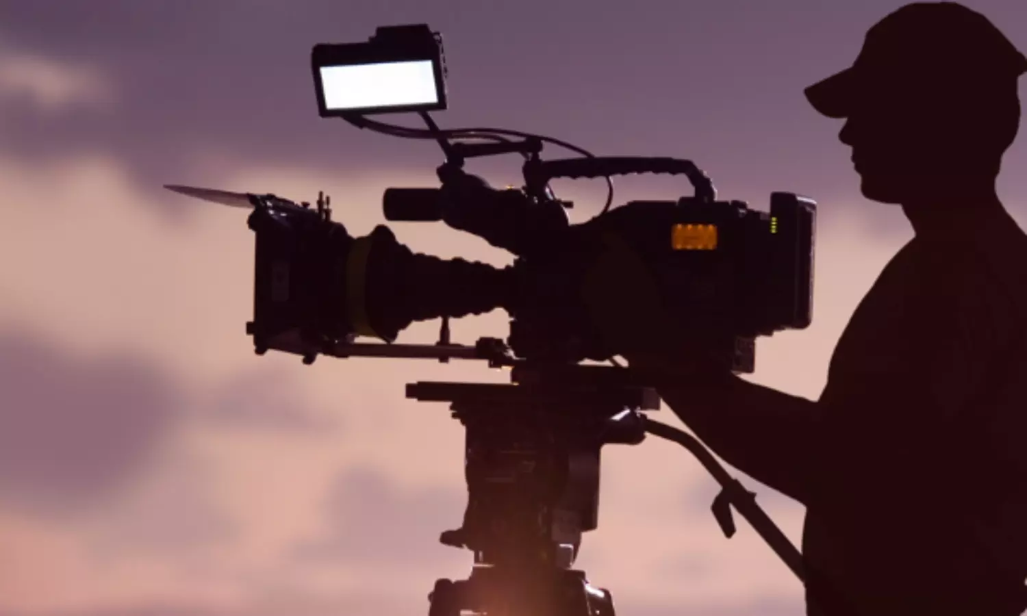 పాన్ ఇండియా ట్రెండ్ ఎంత ప‌ని చేసింది!