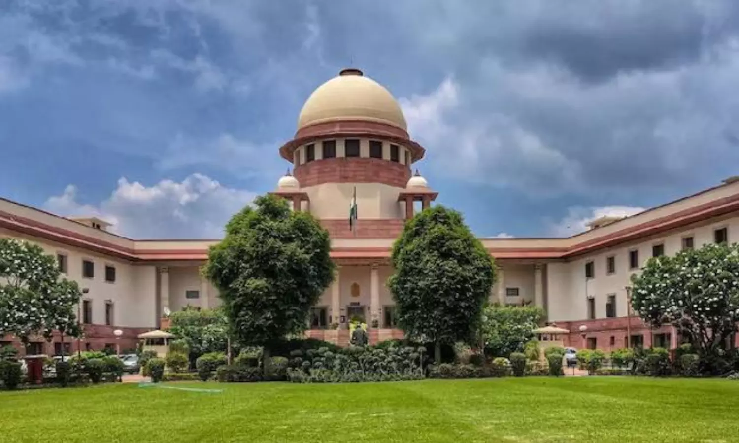 పేదోడి సొంతింటి కల.. సుప్రీం తీసుకున్న మరో సంచలన నిర్ణయం