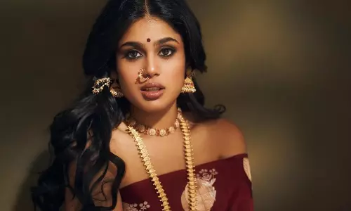 పిక్‌టాక్ : చీర కట్టులో చిట్టి బ్యూటీ