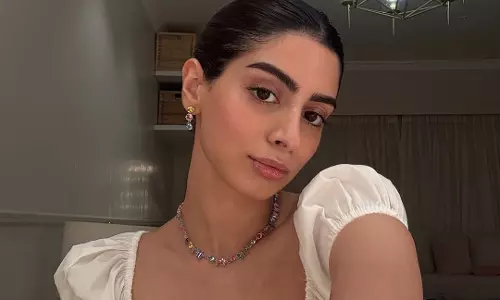 Khushi Kapoor enjoys the simple joys of life