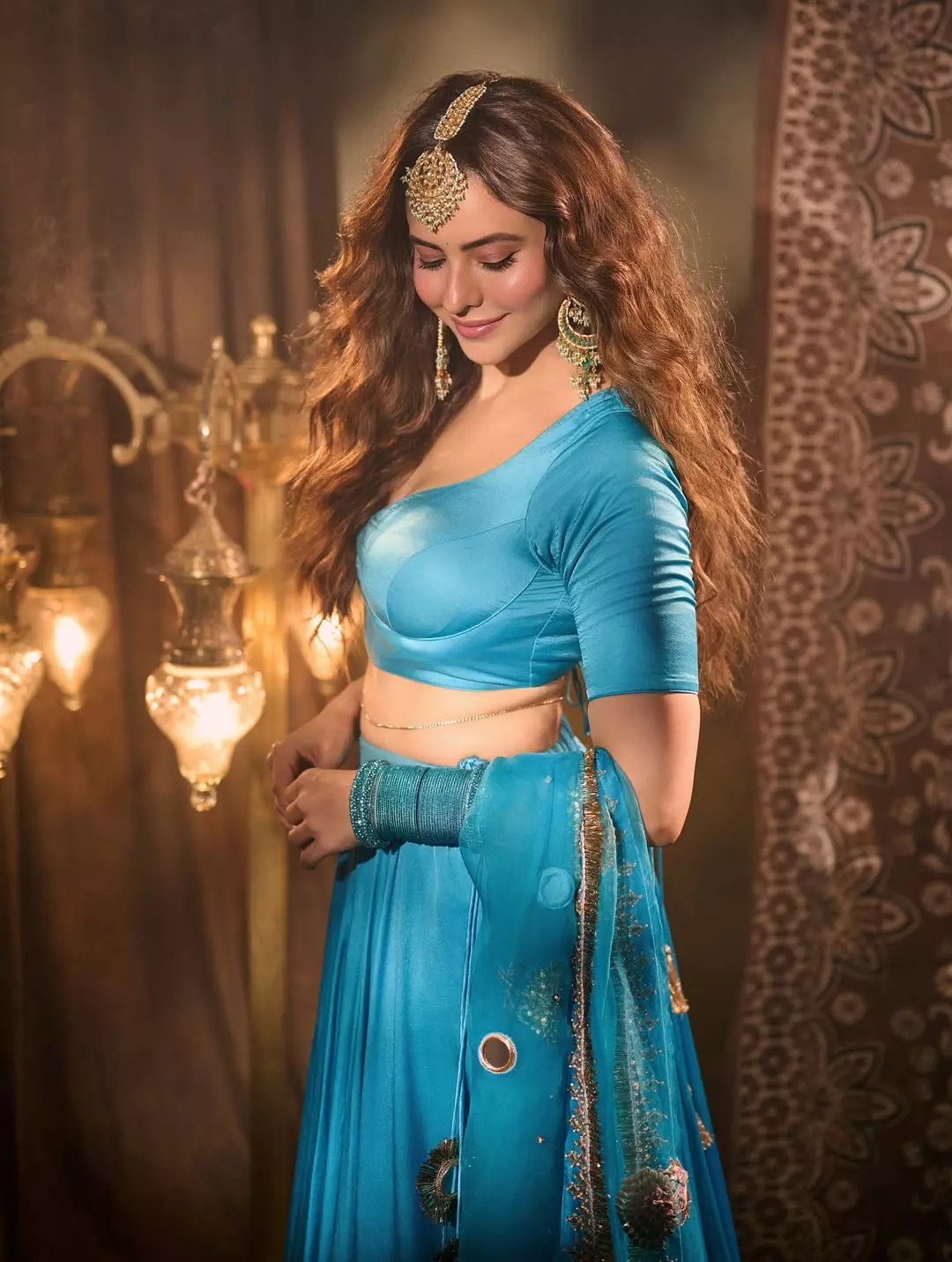 Aamna Sharif’s Style is Giving Power, Grace and Glam