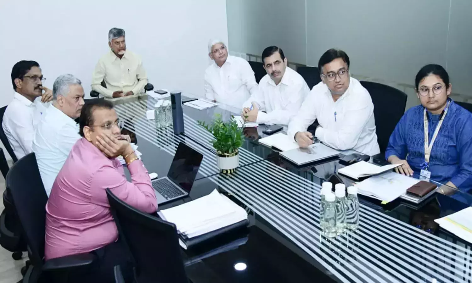 చంద్రబాబు విజన్: తిరుపతి బస్ స్టేషన్ ప్లానింగ్ అదిరిందిగా! చంద్రబాబు విజన్: తిరుపతి బస్ స్టేషన్ ప్లానింగ్ అదిరిందిగా!