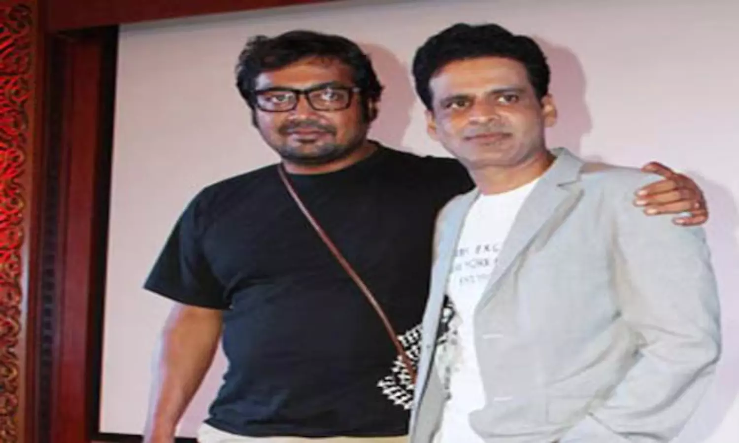 అనురాగ్ (X) మనోజ్: స్నేహితుల మధ్య చెడిందా? అనురాగ్ (X) మనోజ్: స్నేహితుల మధ్య చెడిందా?