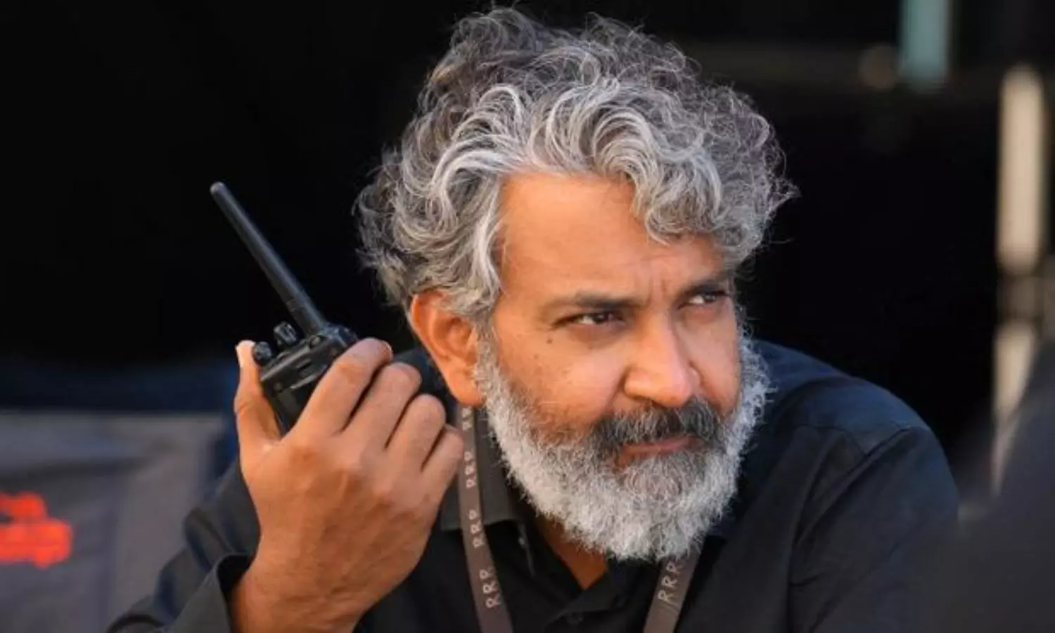 రాజమౌళికి పోటీగా యువ జట్టు..? రాజమౌళికి పోటీగా యువ జట్టు..?