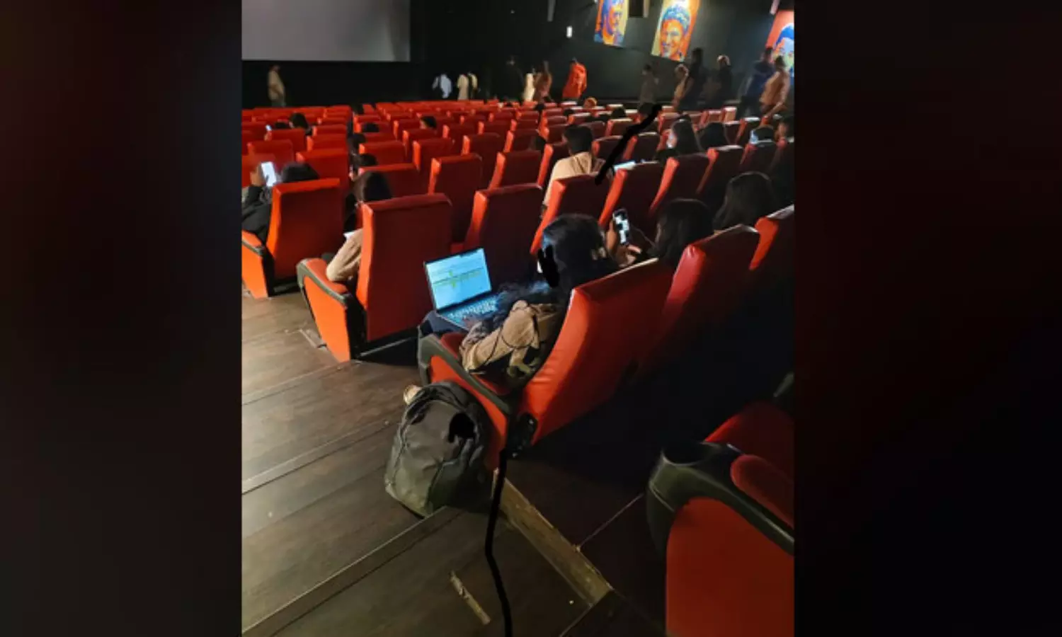 ట్రెండింగ్: వర్క్ ఫ్రమ్ హోం కాదు వర్క్ ఫ్రం థియేటర్..