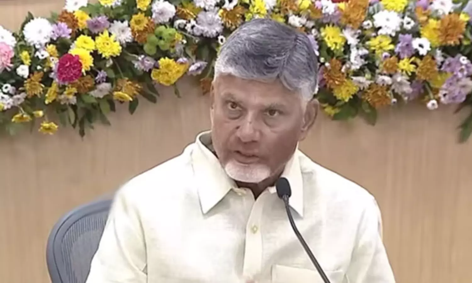 కరువు సీమ కాదు.. మరో కోనసీమ.. రాయలసీమపై సీఎం చంద్రబాబు వ్యాఖ్యలు