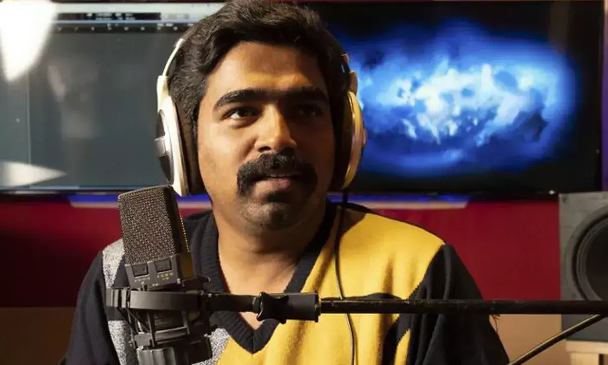 కేజీఎప్, సలార్ సంచలనం 8 క్లాస్ ఫెయిల్! కేజీఎప్, సలార్ సంచలనం 8 క్లాస్ ఫెయిల్!