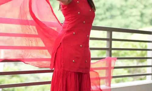 Ramya Pasupuleti Is Back In Simple Look