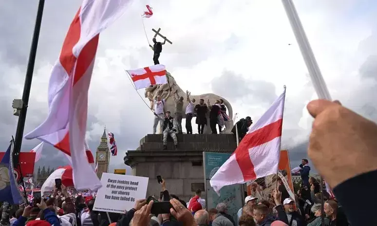 యూకే నుంచి కూడా భారతీయులు ఔట్ యేనా?