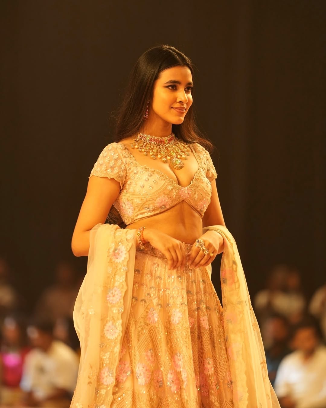 Little Hearts Actress Shivani Nagaram Lights Up the Night