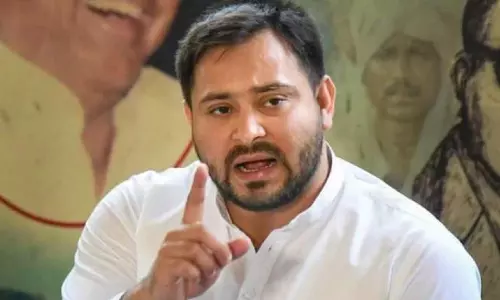 మహాఘట్ బంధన్ లెక్కతప్పుతోందా..? తేజస్వీ నిర్ణయం ఎవరికి లాభం..?