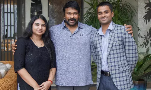 కీర్తి చక్ర అవార్డు గ్రహీతను కలిసిన మెగాస్టార్.. వీరోచిత పోరాటమే దేశానికి రక్ష!