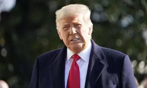 న్యూయార్క్‌ టైమ్స్‌పై రూ.1.32 లక్షల కోట్లకు ట్రంప్‌ దావా.. అసలేంటి ఎఫైర్ ల లొల్లి