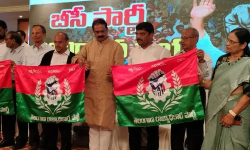 తీన్మార్ మల్లన్న కొత్త పార్టీ:  ప్రభావం చూపగలదా? మరో ప్రయోగంగానే మిగిలిపోతుందా?