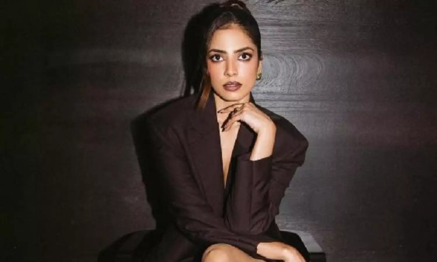 Malavika Mohanan Confesses Desire for Star Hero Films Malavika Mohanan Confesses Desire for Star Hero Films