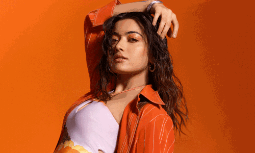 వెజిటేరియ‌న్ గా మారి షాకిచ్చిన స్టార్ హీరోయిన్