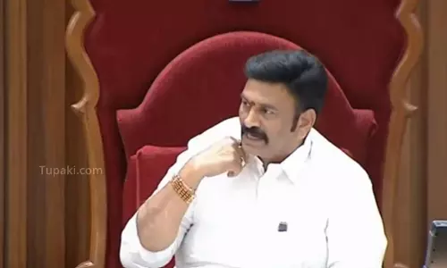 పవన్ మ్యానరిజంతో రఘురామ... నవ్వాగలేదుగా