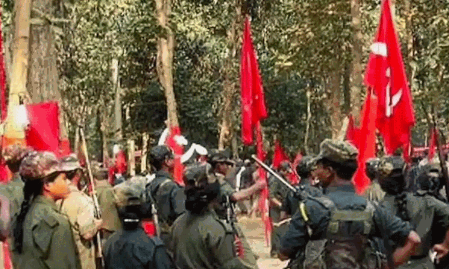 మావోయిస్టుల్లో చీలిక.. అభయ లెటర్ తో సంబంధం లేదంటున్న ఎర్రదండు