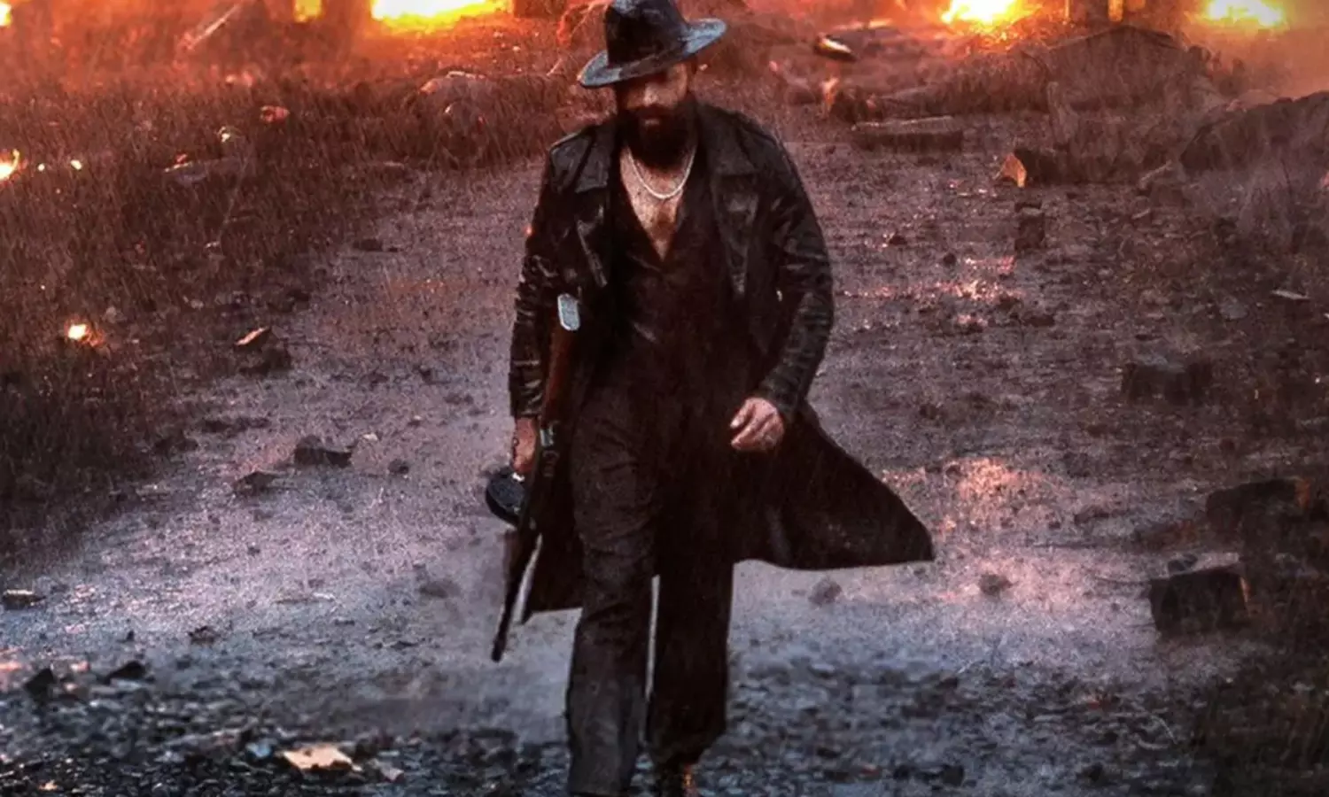 పాన్ ఇండియా చిత్రం వాయిదా వేస్తున్నారా? పాన్ ఇండియా చిత్రం వాయిదా వేస్తున్నారా?