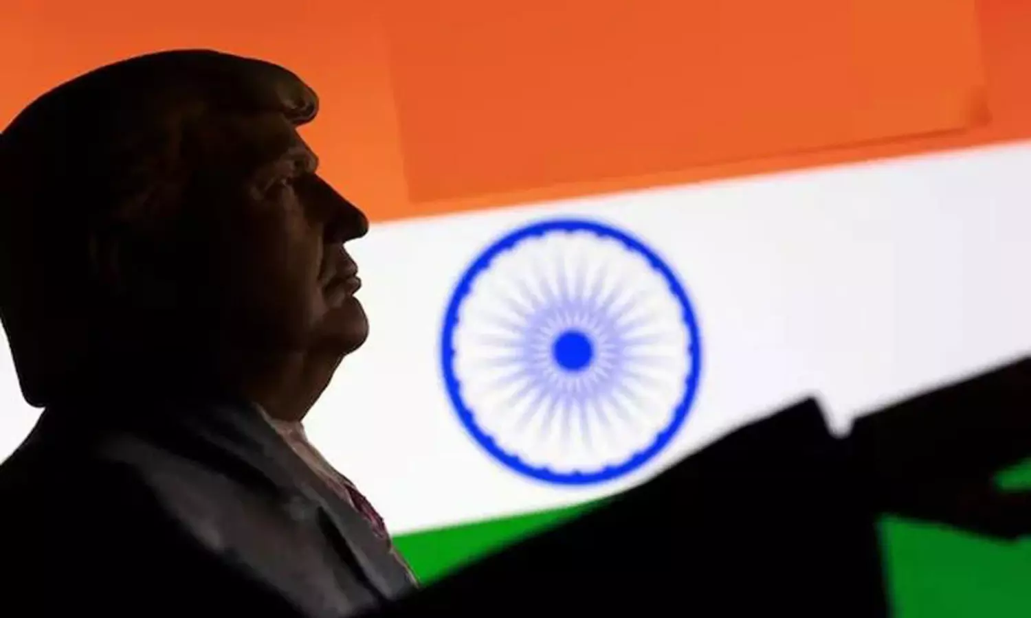 ట్రంప్ H1B వీసా బాంబ్ పై భారత్ రియాక్షన్ ఇదీ