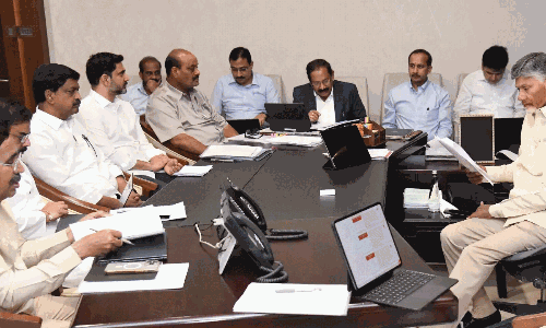 మ‌రోసారి వైఎస్‌ పేరు తీసేశారు.. ఏం జ‌రిగింది?