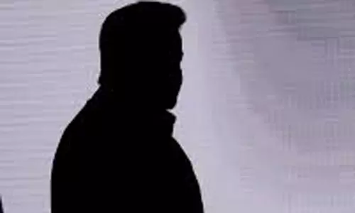 కొత్త లోక కొత్త చరిత్ర.. సూపర్ స్టార్ మూవీకి బిగ్ షాక్!