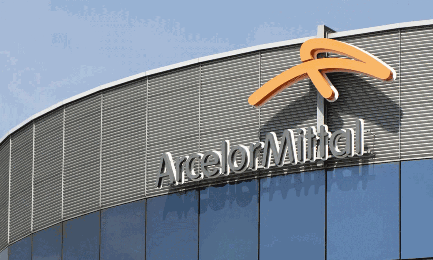 ఏపీ బాటలో కర్ణాటక పరిశ్రమలు.. ఫస్ట్ వచ్చే పరిశ్రమ ఇదే..